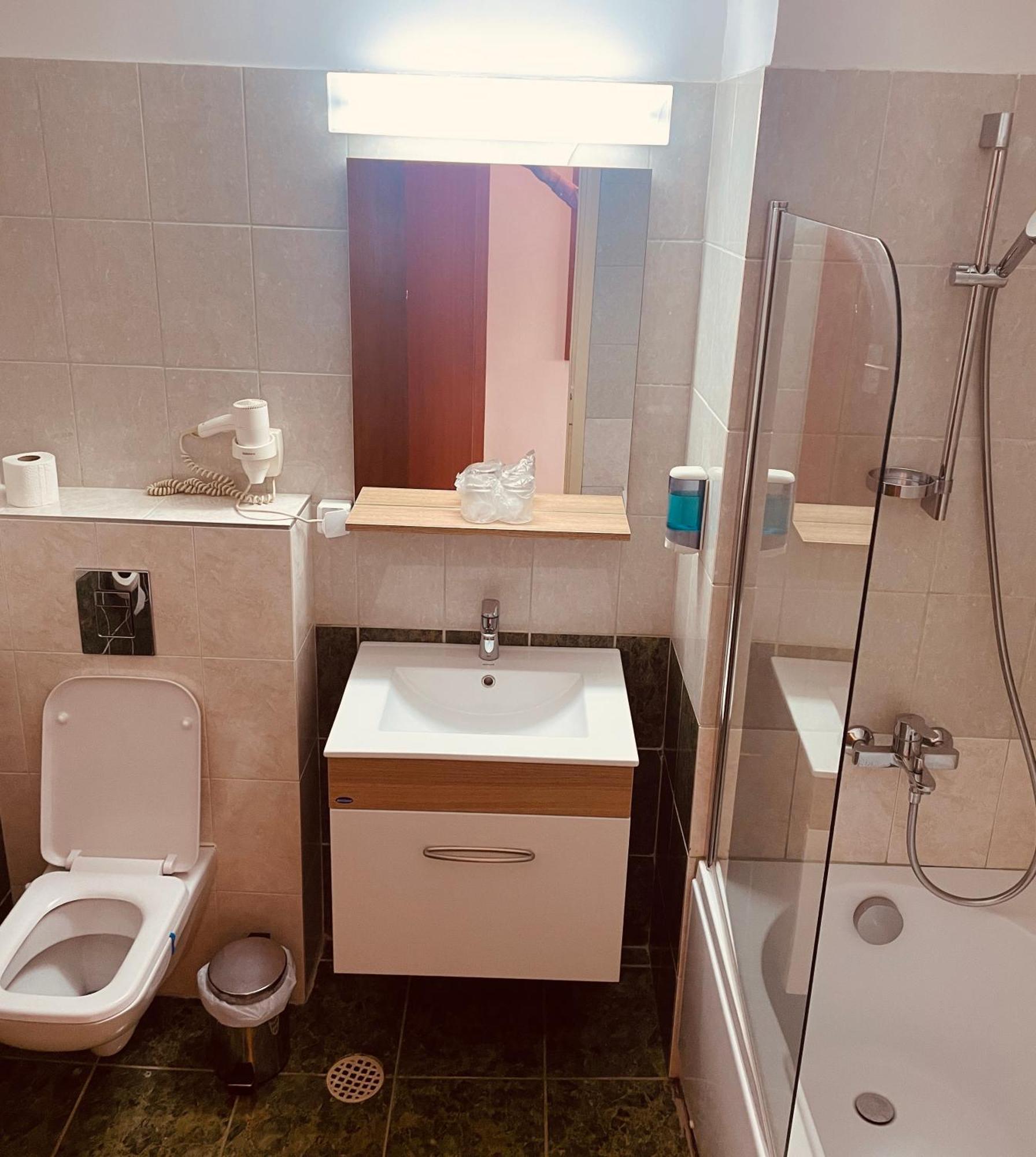 Hotel Moldova Birlad Экстерьер фото